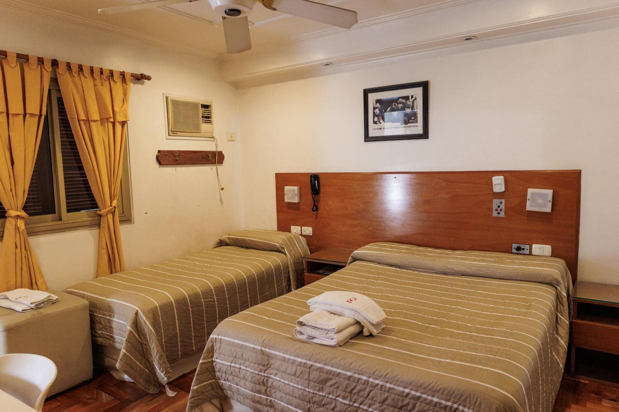 Hotel Petit Кордова Экстерьер фото