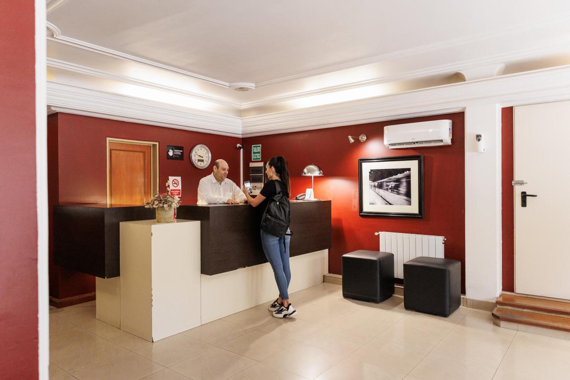 Hotel Petit Кордова Экстерьер фото